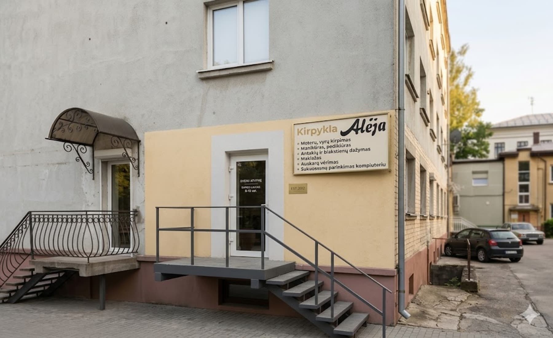 Alėja kirpykla ir nagų studija Šiauliuose